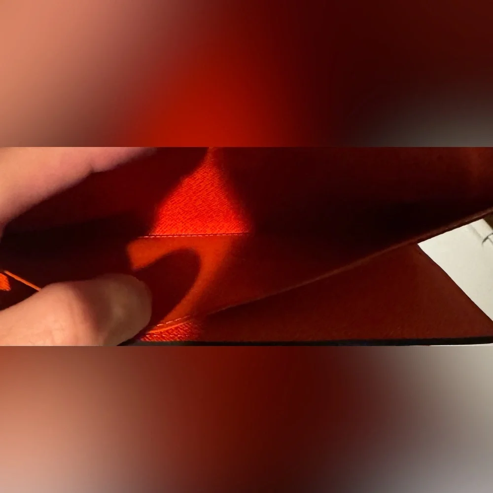Louis Vuitton Burn Orange Epi Josephine Wallet